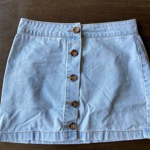 Women’s small button up Jean skirt